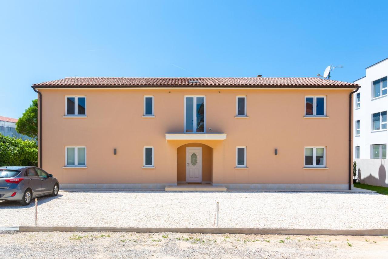 Villa Suzy Медулин Экстерьер фото